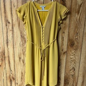 H&M chiffton dress, color is mustard yellow/ golden, US size 6.